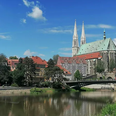 アパート Moderne Mit Sonnigem Gartenblick,1 Stock