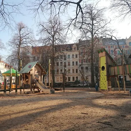 Moderne Mit Sonnigem Gartenblick,1 Stock Gorlitz