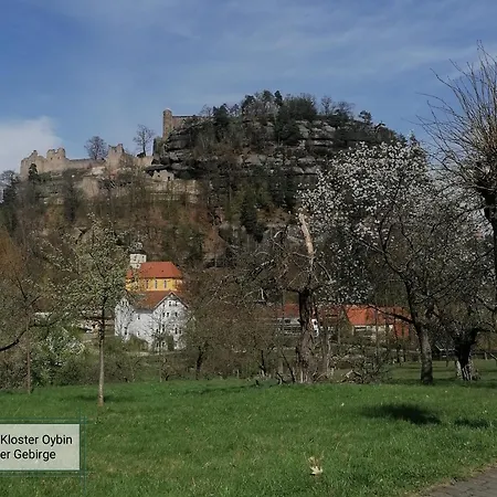 Moderne Mit Sonnigem Gartenblick,1 Stock Görlitz