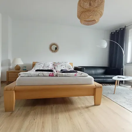 Daire Moderne Mit Sonnigem Gartenblick,1 Stock