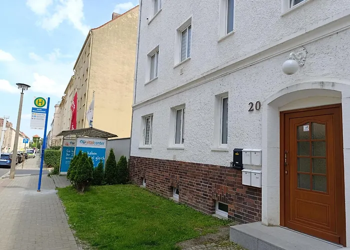 Moderne Mit Sonnigem Gartenblick,1 Stock * Gorlitz